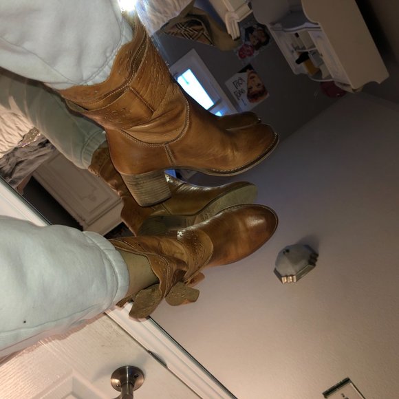 ITALIAN LEATHER WESTERN BOOTS - Picture 3 of 7